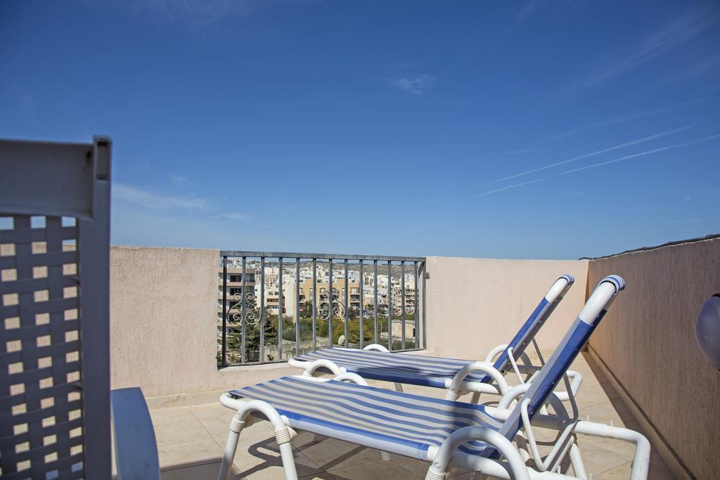 Belmont Court Apartments Qawra Exterior photo